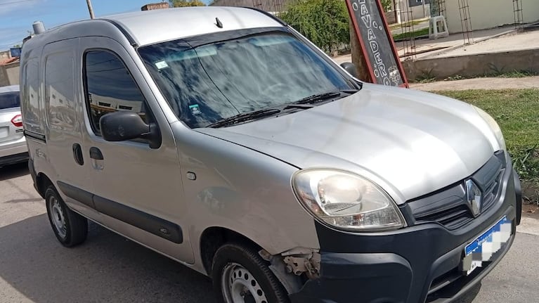 El utilitario fue encontrado horas después en Villa 9 de Julio.