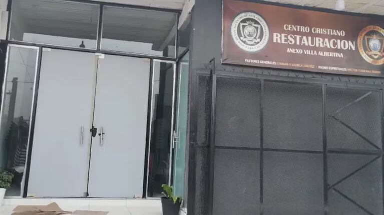 El vecino entró al Centro Cristiano Evangélico de Restauración y le disparó a una niña.