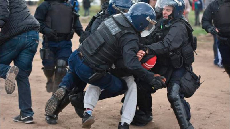 El viernes hubo incidentes durante el desalojo.