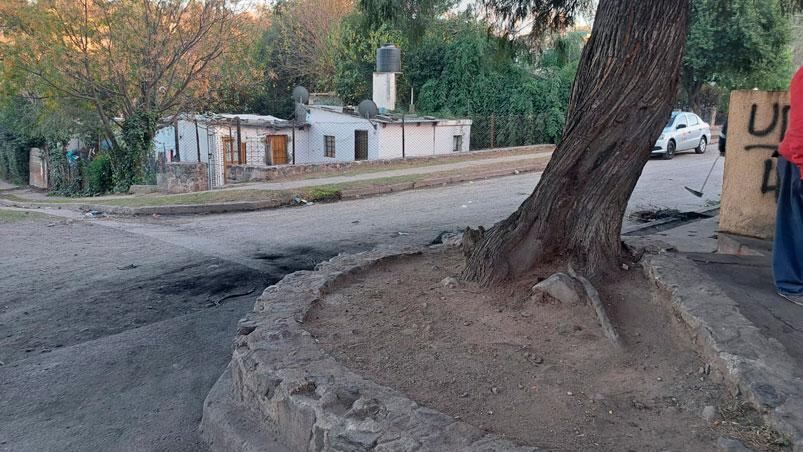 El violento episodio sucedió en barrio Las Polinesias. Foto: Juampi Lavisse / ElDoce.