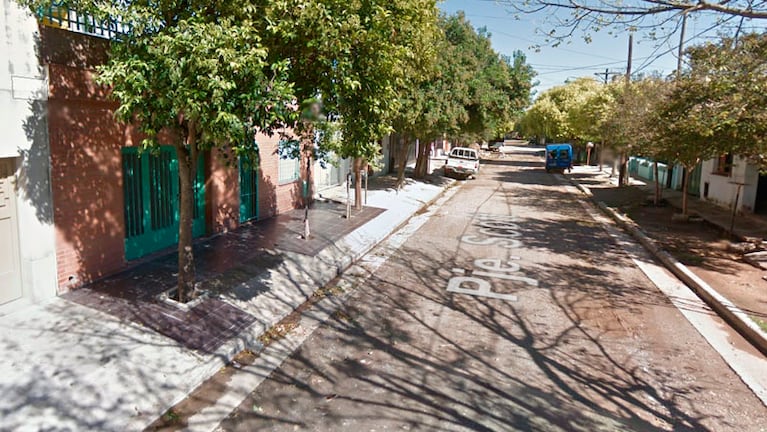 El violento robo ocurrió en la mañana del miércoles en barrio Los Pinos.
