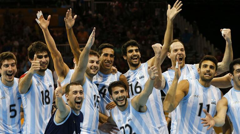 El voley quiere seguir festejando. La final con Brasil es a la 16.