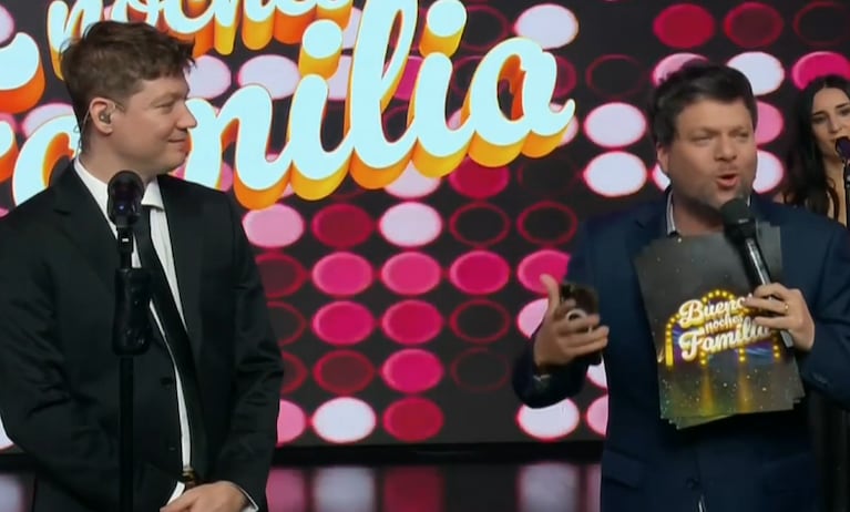 Emanero en Buenas noches familia.