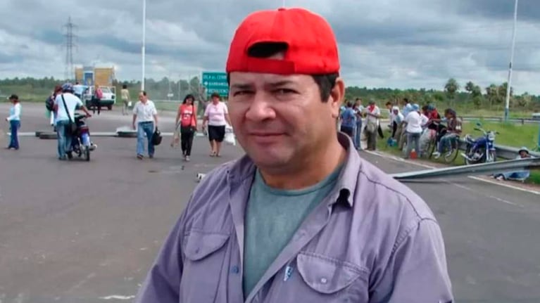 Emerenciano Sena está preso en la comisaría 3º con su esposa y su hijo.