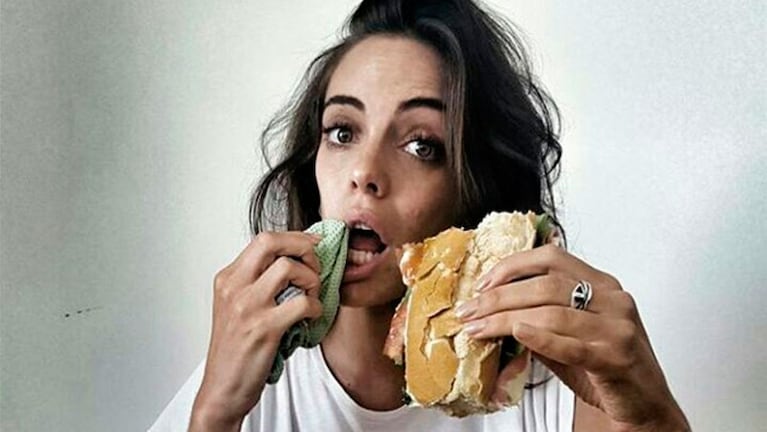 Emilia Attias es una defensora de las técnicas de alimentación sanas, pero no deja de ser criticada.