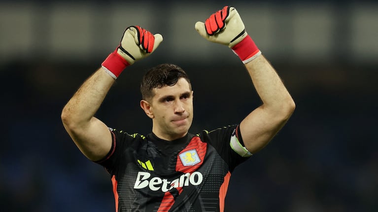 Emiliano Martínez fue suplente en el Aston Villa. (Foto: Reuters)