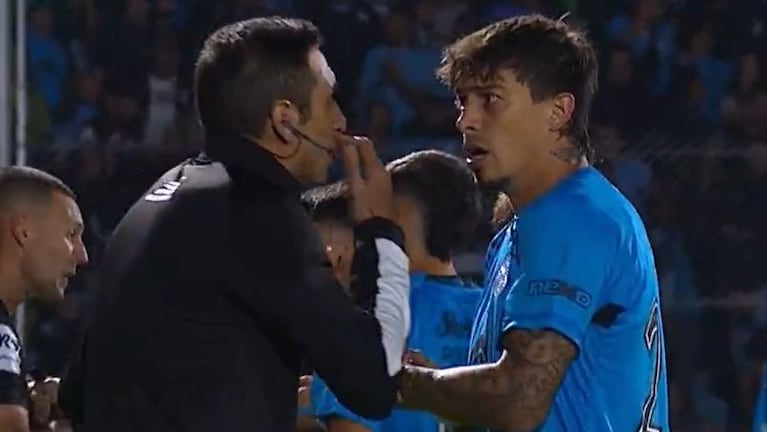 Emiliano Rigoni fue expulsado ante Aldosivi.