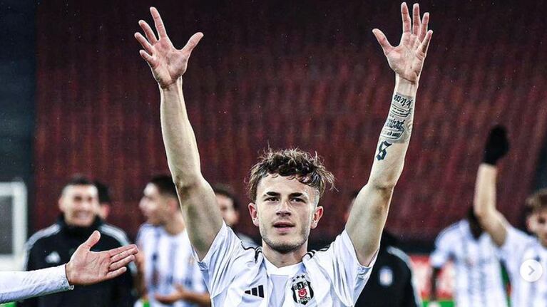Emirhan Delibass fue desvinculado del equipo turco de Besiktas.