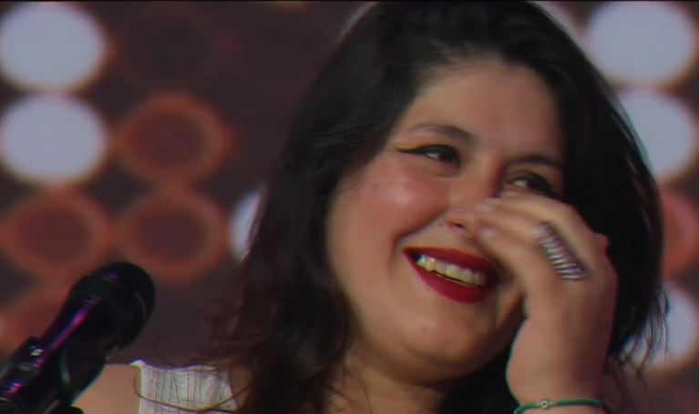 Emoción en Buenas Noches Familia.