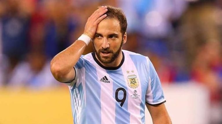 En Buenos Aires, dicen que Gonzalo Higuain no estará en la lista.