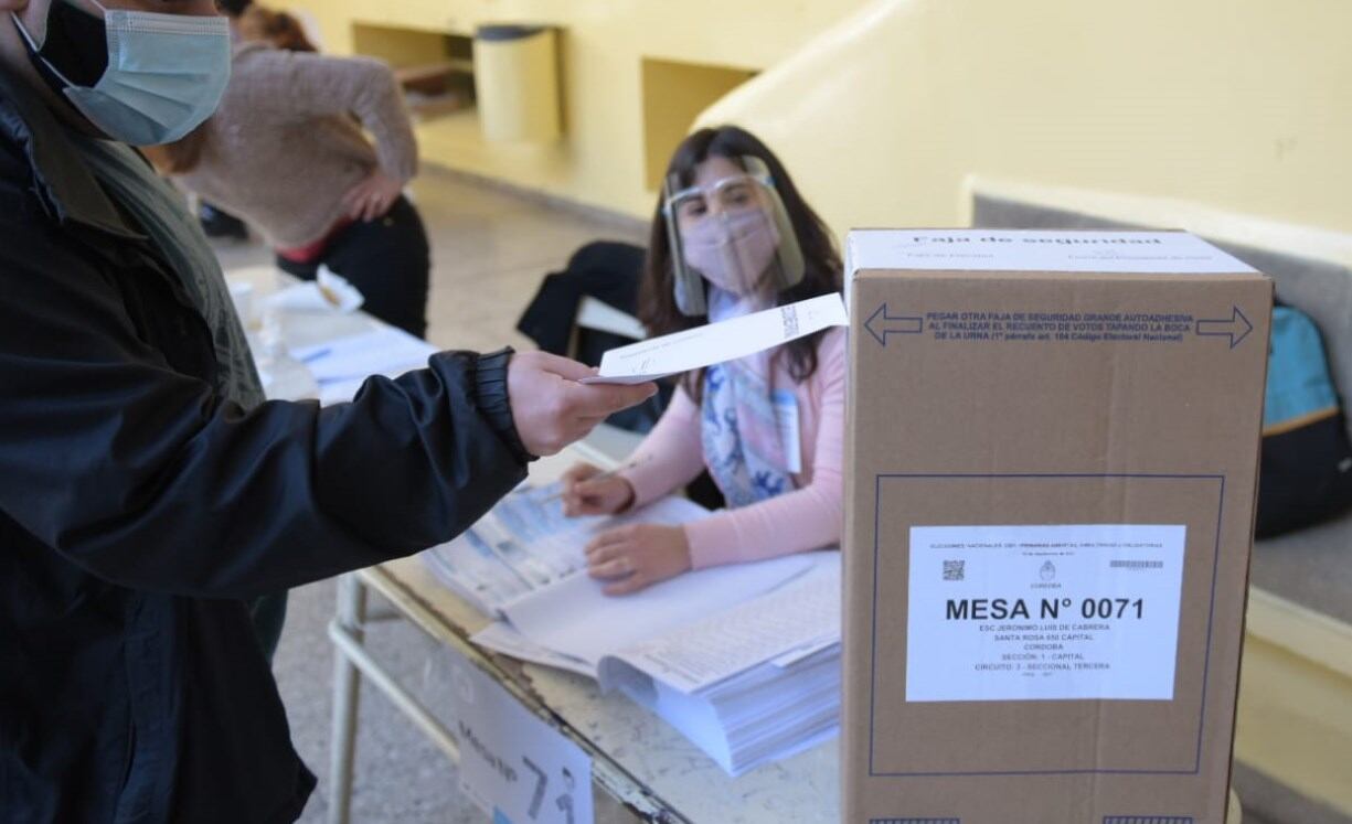 En Córdoba hay siete listas para elegir.
