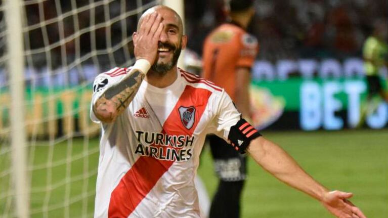 En Córdoba, Pinola le dio el pase a la final a River.