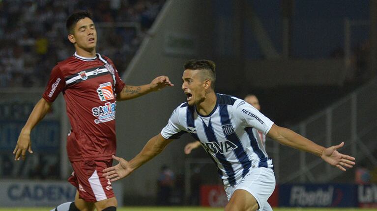 En el complemento aparecieron los goles de Talleres. Foto: Lucio Casalla / ElDoce.tv