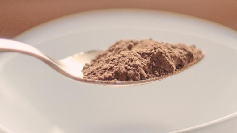 En el frasco no sólo había cacao. También encontraron otro polvo, pero blanco.