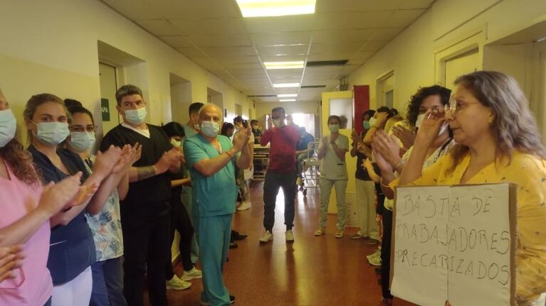 En el Hospital Rawson reclamaron mejoras salariales y el fin de la precarización.