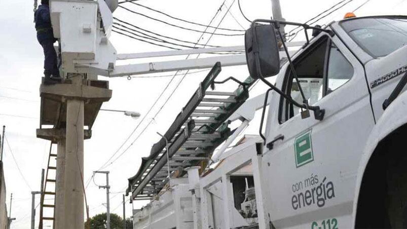 En el lugar trabajan las cuadrillas de Epec.