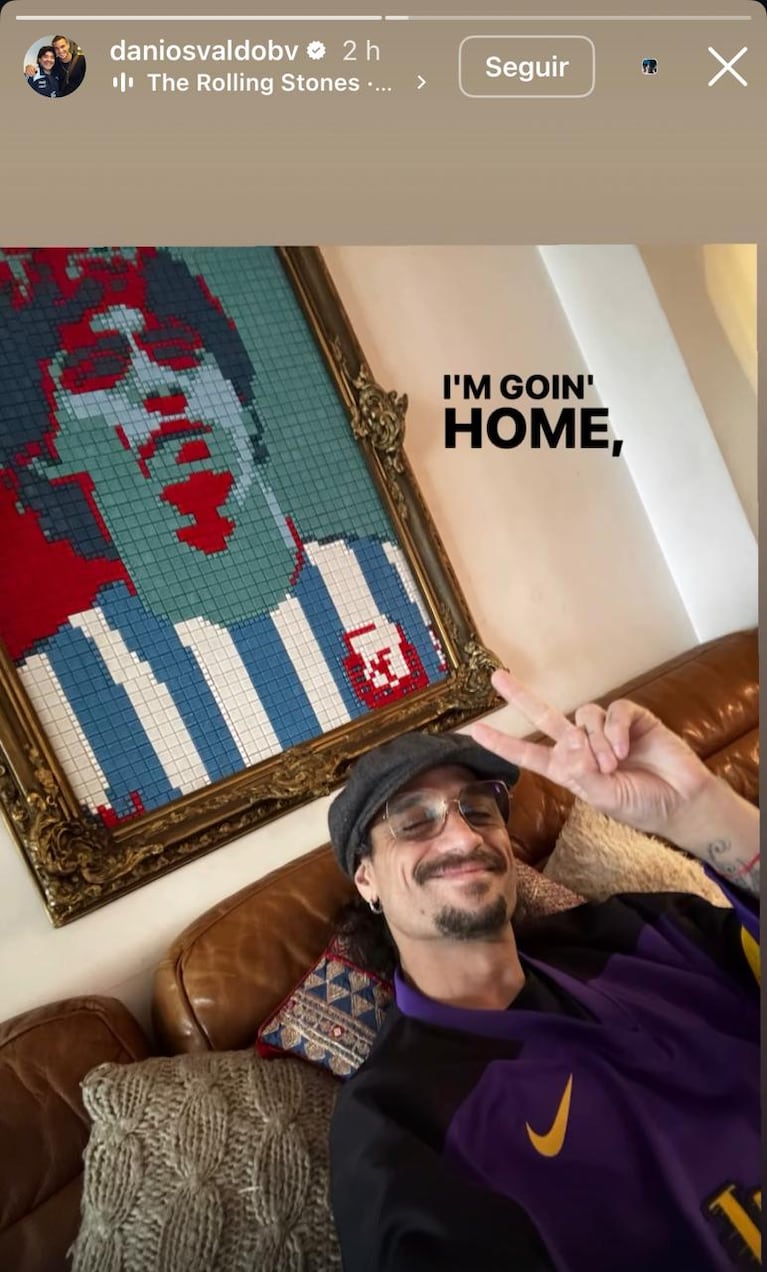 En el sillón a pura sonrisa: la primera foto de Daniel Osvaldo de alta después de un mes internado