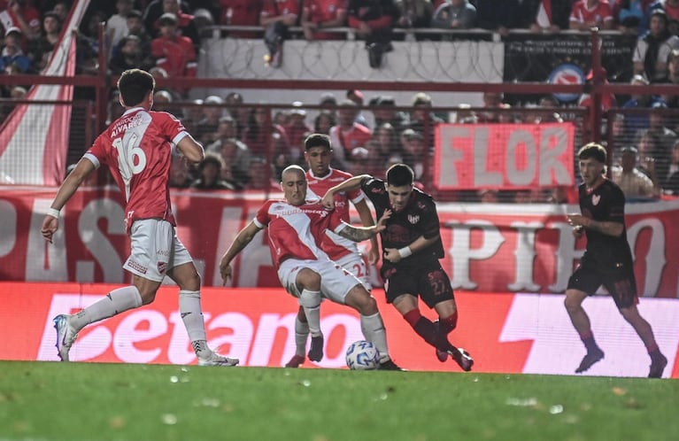 En juego: Instituto visita a Argentinos Juniors y empata 0 a 0 en los octavos de final del Apertura