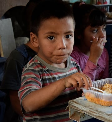 En julio el 27, 3% de los niños cordobeses comió menos.