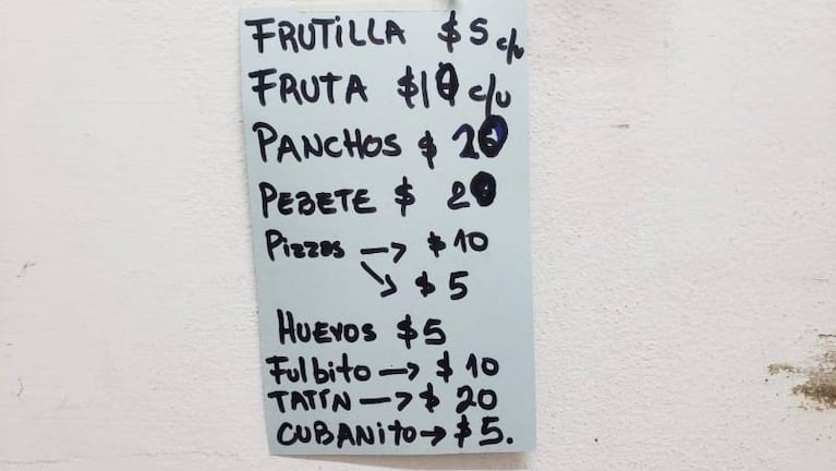 En la cantina de una escuela venden huevos 