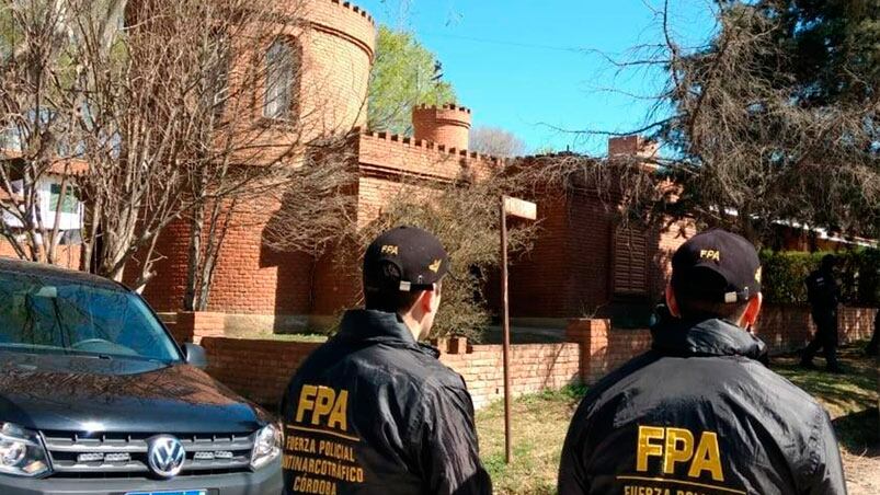 En la casa había ocho personas donde presuntamente estaban desarrollando una “ceremonia” alucinógena. Foto: FPA 