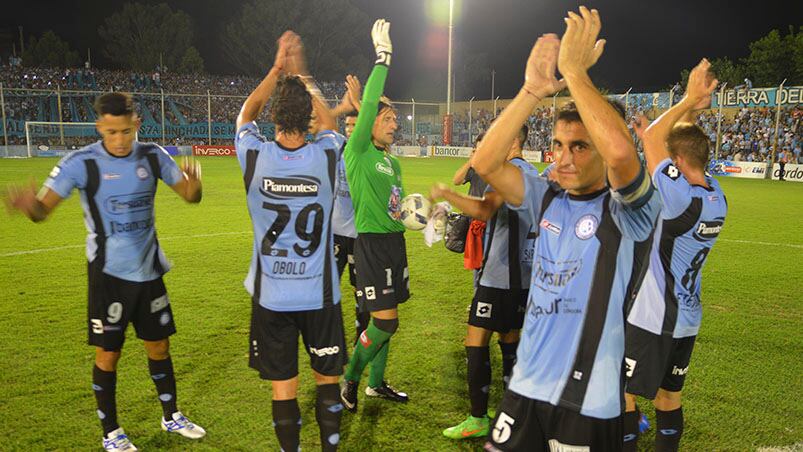 En la despedida del "Gigante", Belgrano empató 1 a 1 con Nacional de Uruguay. Foto: Lucio Casalla / ElDoce.tv