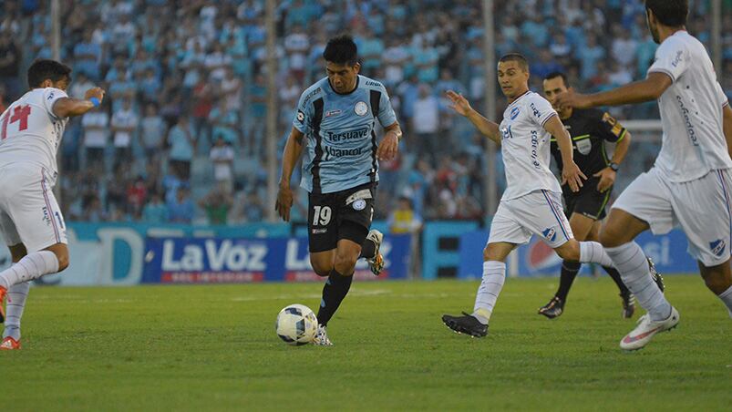 En la despedida del "Gigante", Belgrano empató 1 a 1 con Nacional de Uruguay. Foto: Lucio Casalla / ElDoce.tv