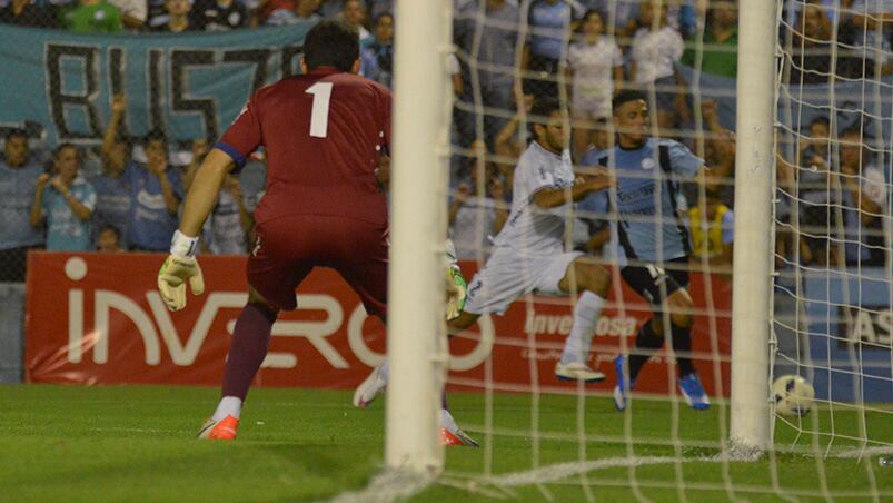En la despedida del "Gigante", Belgrano empató 1 a 1 con Nacional de Uruguay. Foto: Lucio Casalla / ElDoce.tv