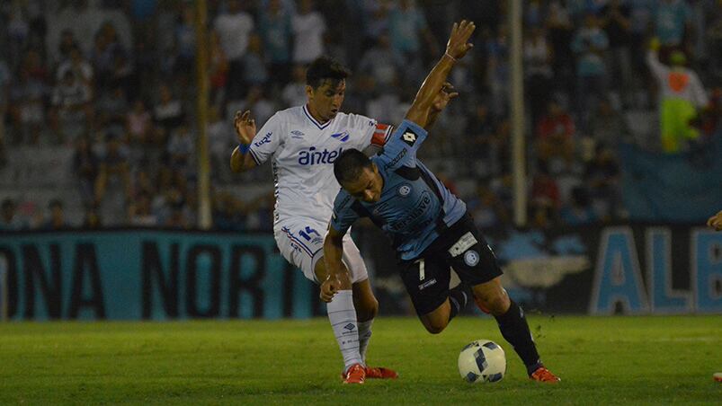 En la despedida del "Gigante", Belgrano empató 1 a 1 con Nacional de Uruguay. Foto: Lucio Casalla / ElDoce.tv