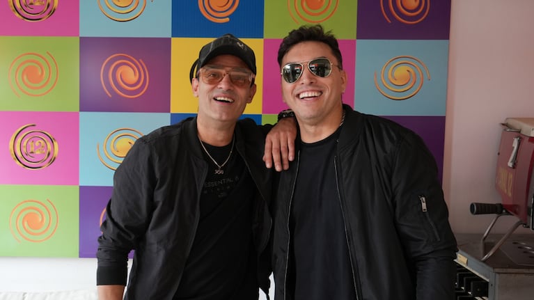 En la previa a su aniversario número 26, Lucho Castro y Marcos Gómez contaron a Cuarteteando cómo logran montar y desmontar su show en tiempo récord.