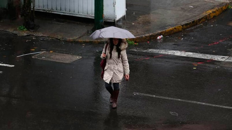 En los próximos días habrá que salir con paraguas y abrigos.