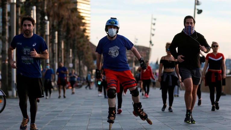 En los últimos días aumentó significativamente el movimiento en las calles de las ciudades españolas.
