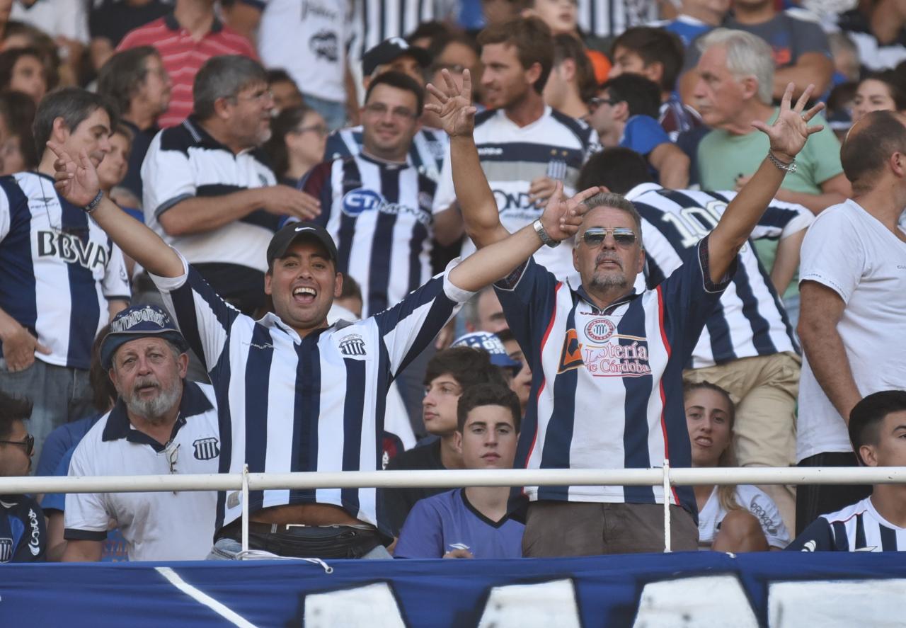 En un estadio repleto, el Matador no pudo aguantar la ventaja. Foto: Lucio Casalla / ElDoce.tv