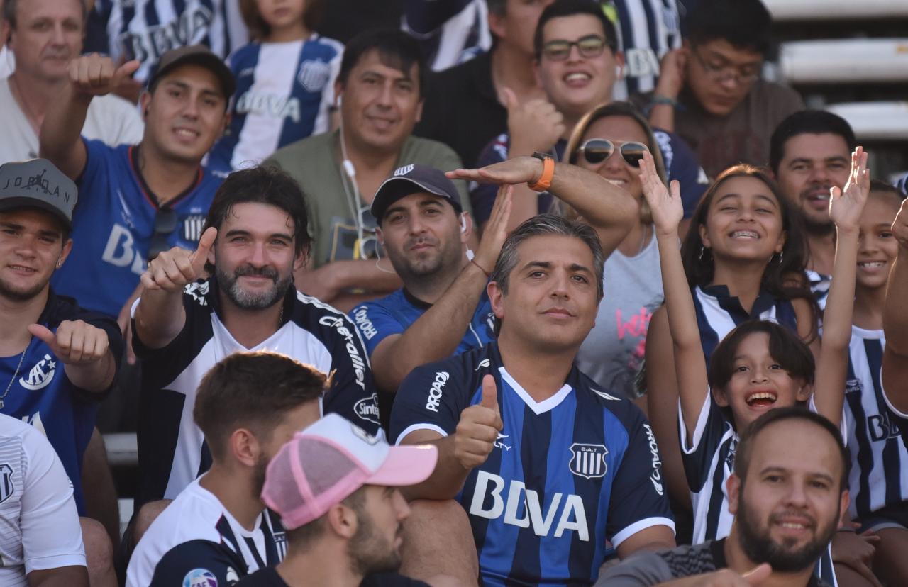 En un estadio repleto, el Matador no pudo aguantar la ventaja. Foto: Lucio Casalla / ElDoce.tv