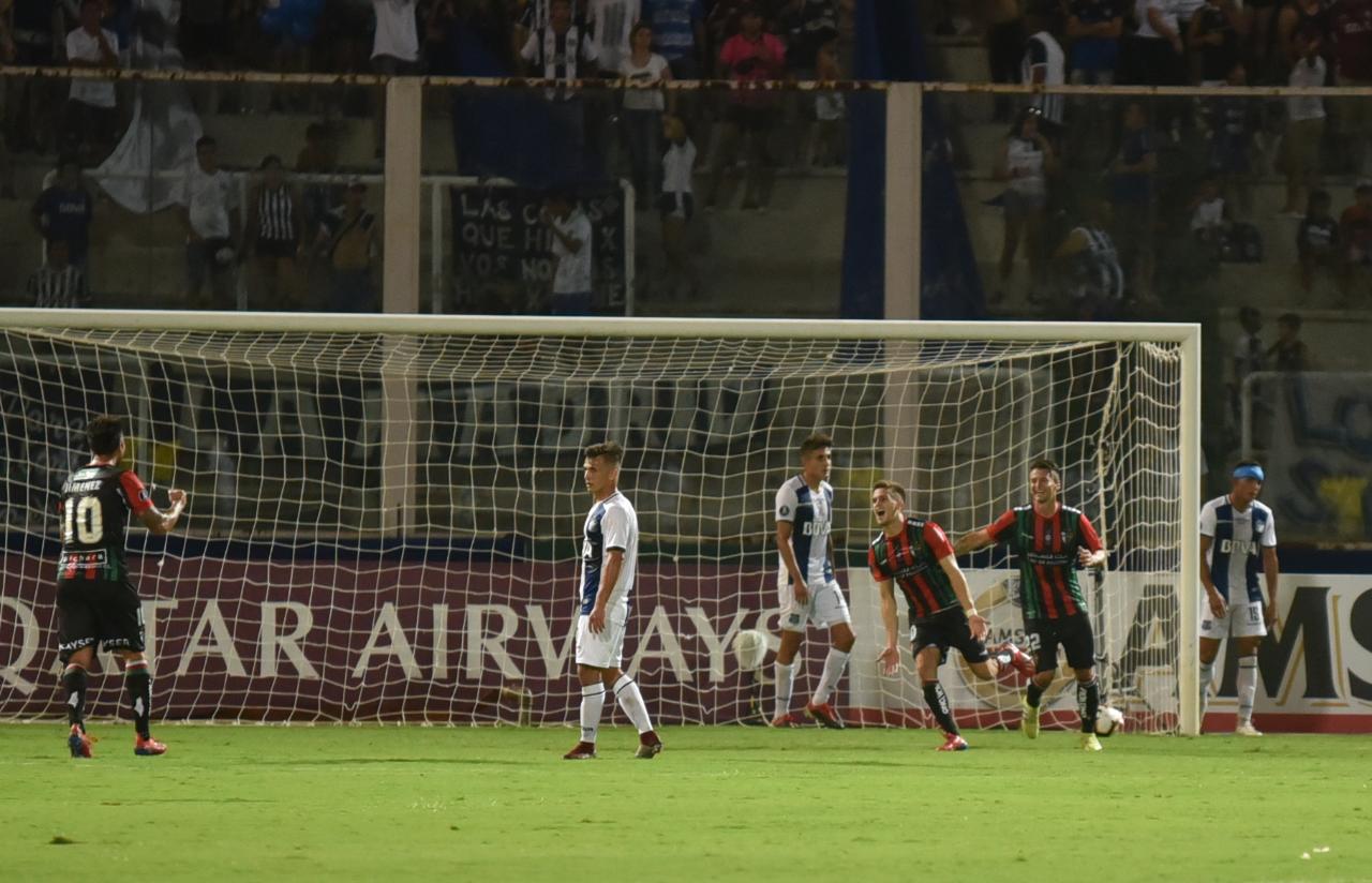 En un estadio repleto, el Matador no pudo aguantar la ventaja. Foto: Lucio Casalla / ElDoce.tv