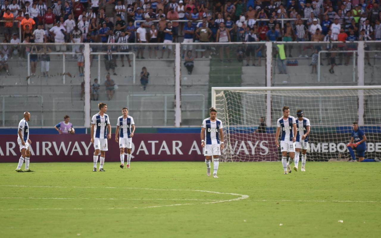 En un estadio repleto, el Matador no pudo aguantar la ventaja. Foto: Lucio Casalla / ElDoce.tv