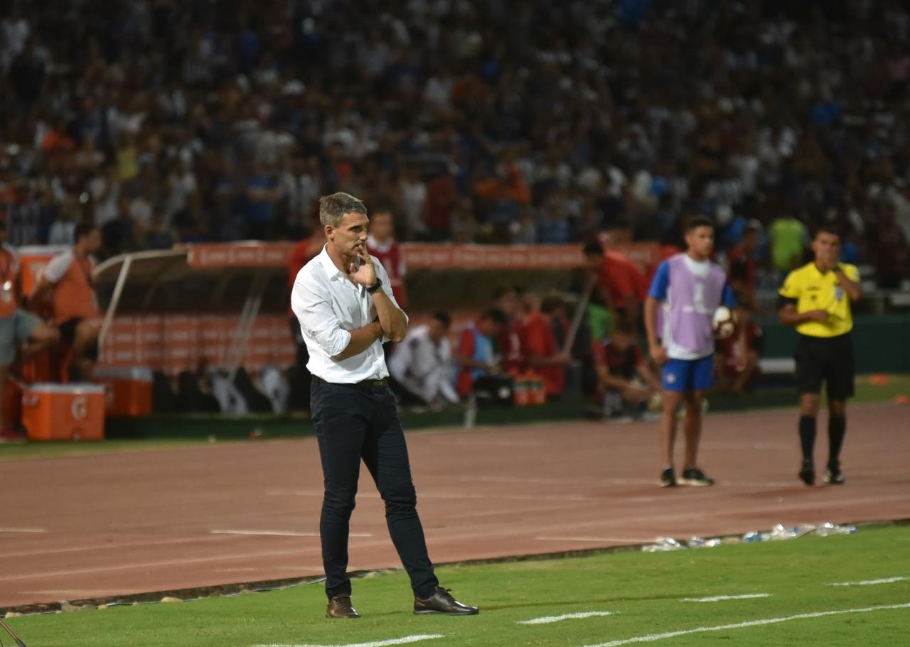 En un estadio repleto, el Matador no pudo aguantar la ventaja. Foto: Lucio Casalla / ElDoce.tv