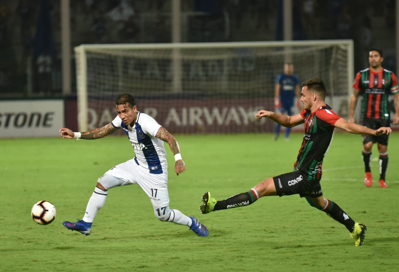 En un estadio repleto, el Matador no pudo aguantar la ventaja. Foto: Lucio Casalla / ElDoce.tv