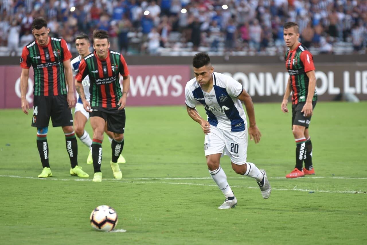 En un estadio repleto, el Matador no pudo aguantar la ventaja. Foto: Lucio Casalla / ElDoce.tv