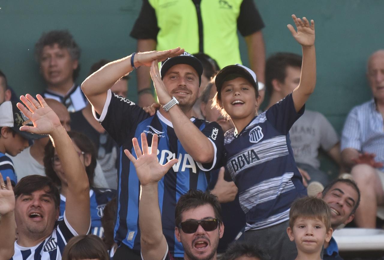 En un estadio repleto, el Matador no pudo aguantar la ventaja. Foto: Lucio Casalla / ElDoce.tv