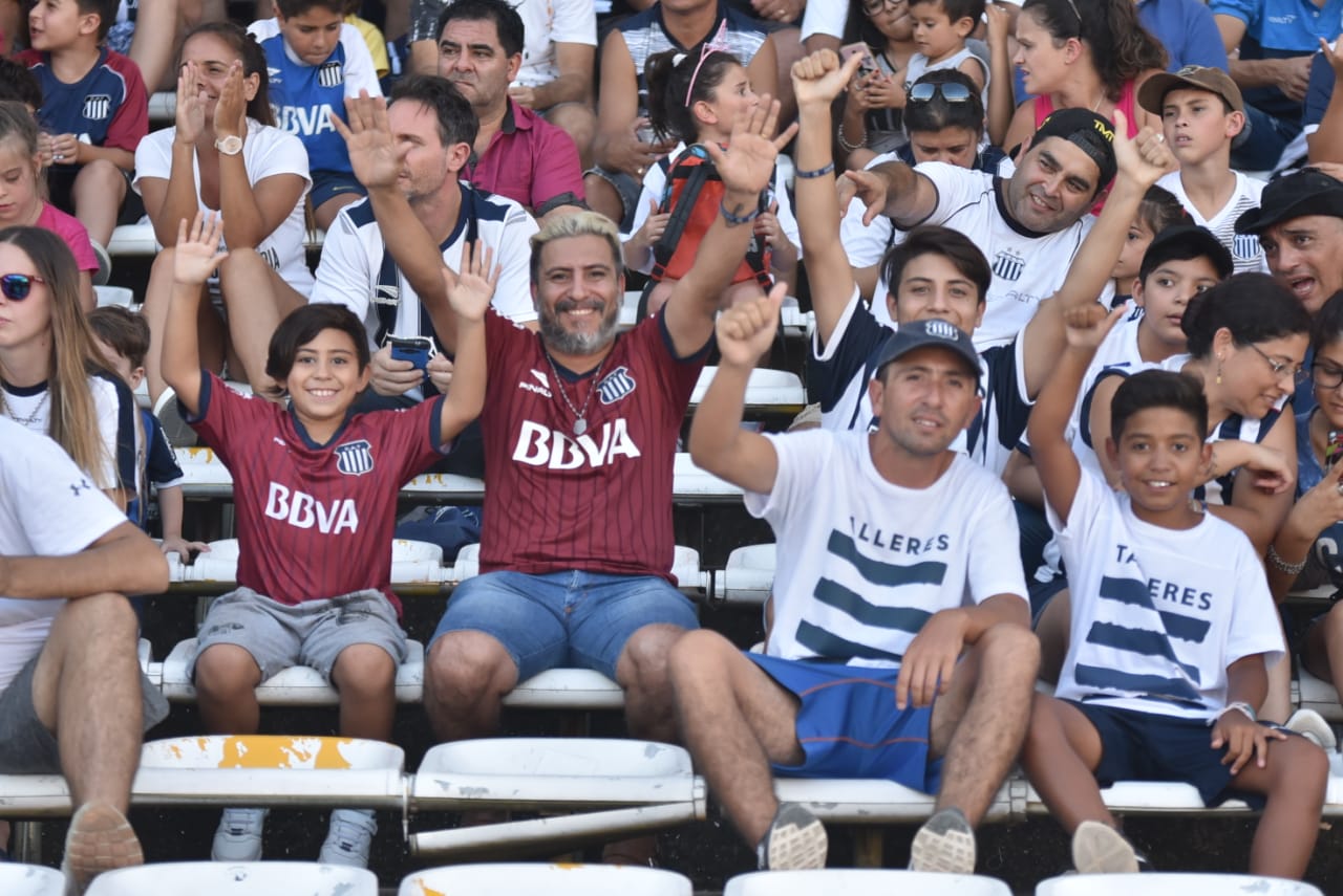 En un estadio repleto, el Matador no pudo aguantar la ventaja. Foto: Lucio Casalla / ElDoce.tv