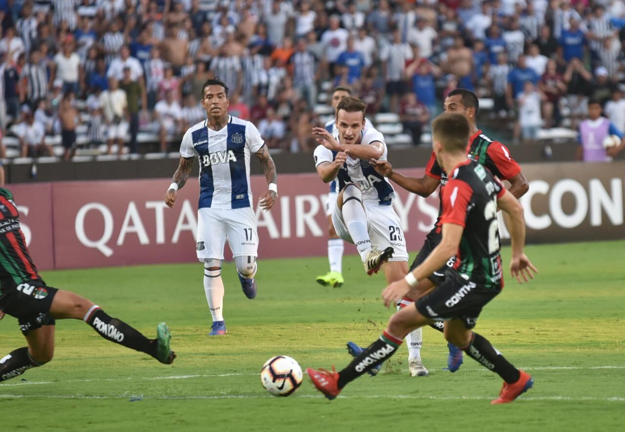 En un estadio repleto, el Matador no pudo aguantar la ventaja. Foto: Lucio Casalla / ElDoce.tv