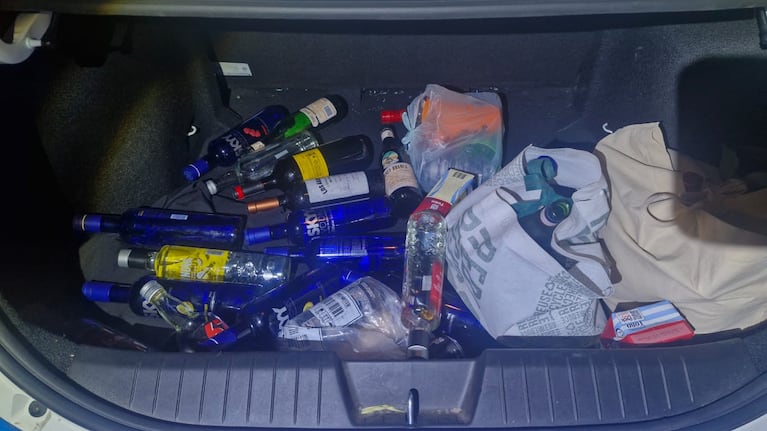 En una de las fiestas clandestinas había más de 100 menores de edad. (Foto: Policía de Córdoba)