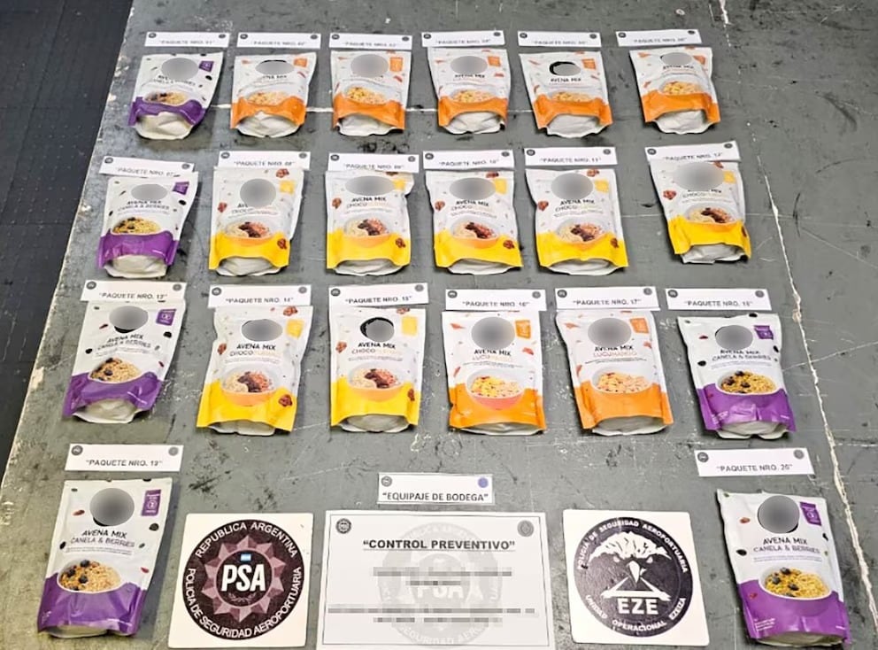 Encontraron cocaína en paquetes de avena.
