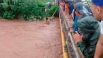 Entre las personas atrapadas en el puente del río Colorado había un bebé.