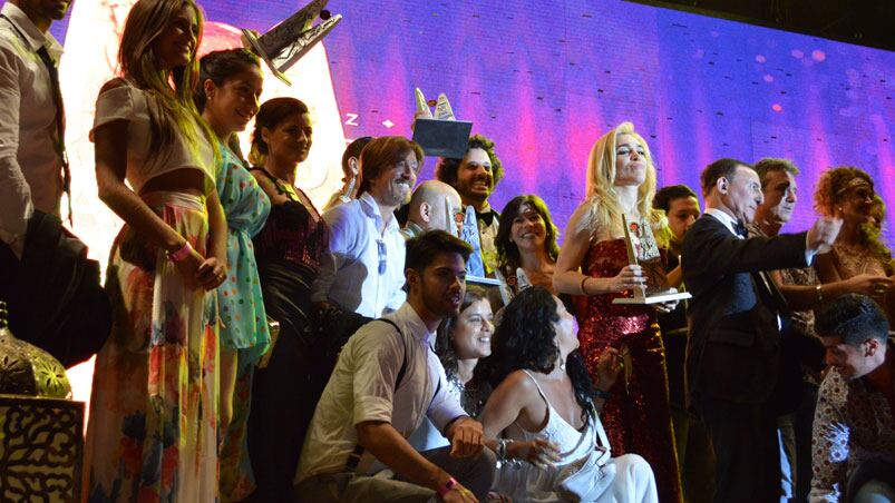 Entrega de los Premios Carlos 2016, la ceremonia que reconoce a lo mejor de la temporada teatral de la Villa. Foto: Maxi López/ ElDoce.tv