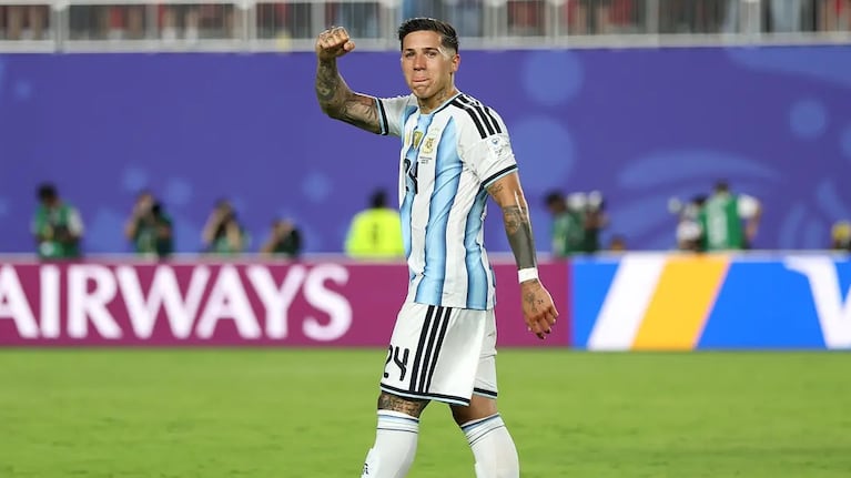 Enzo, más cerca de seguir en el Chelsea que otra cosa.