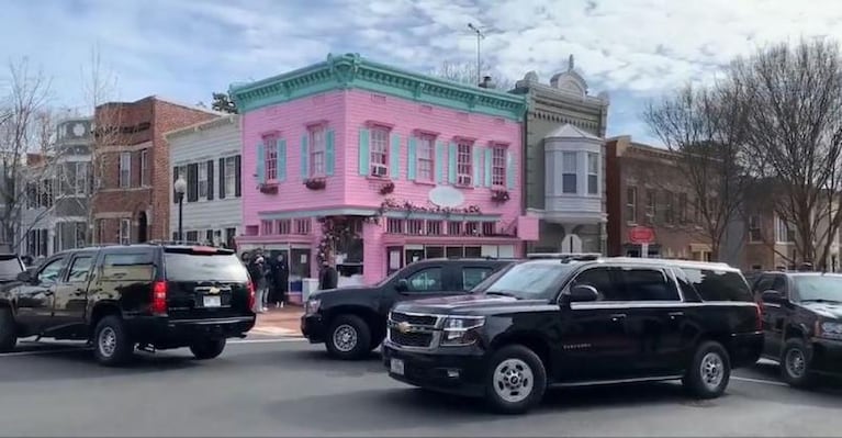 Es cordobesa, no sabía qué eran los bagels y abrió un local que cautivó hasta Biden