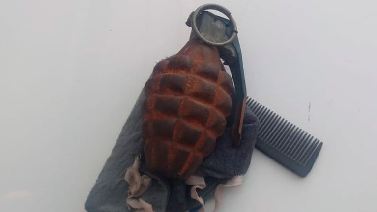 "Es una granada real, de uso militar", confirmaron a El Doce.