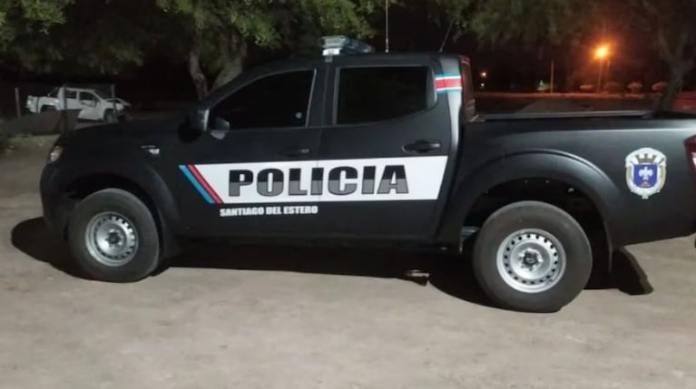 Escándalo policial: desplazaron a un comisario por publicar fotos íntimas en su estado de WhatsApp